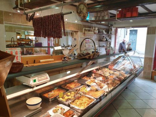 ﻿Traiteur de plat cuisiné avec des tripes à Ariège